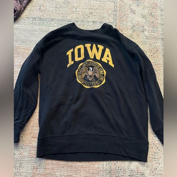 Tailgate University of Iowa retro crewneck - Small‎ - Picture 5 of 5